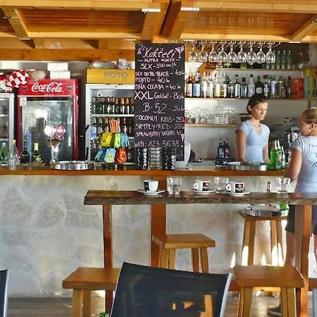 In Near Sandy Beaches, Cleaning Included Vikendica Privlaka (Zadar)