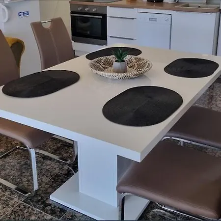 Vakantiehuis In Near Sandy Beaches, Cleaning Included Privlaka (Zadar)