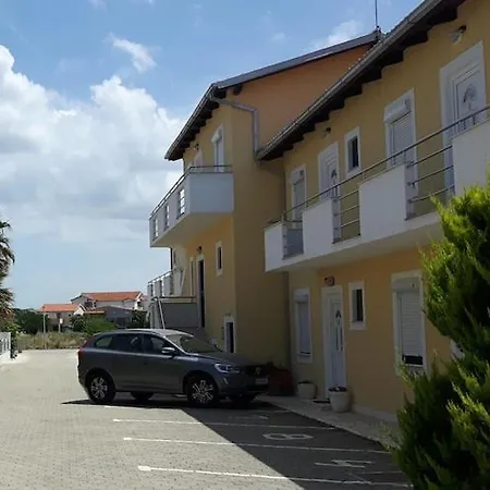 In Near Sandy Beaches, Cleaning Included Ferienhaus *