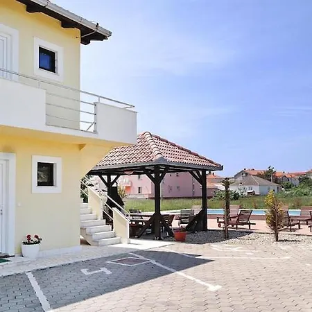 Ferienhaus In Near Sandy Beaches, Cleaning Included